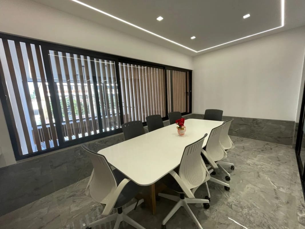 Rento oficina para clínica en Edificio PROSPERE14, zona 14 — Clínica en Alquiler en Zona 14, Guatemala, Ciudad — foto 4 de 15