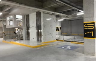 Edificio corporativo en alquiler en zona 10 Guatemala — Edificio en Alquiler en Zona 10, Guatemala, Ciudad — miniatura 12 de 14