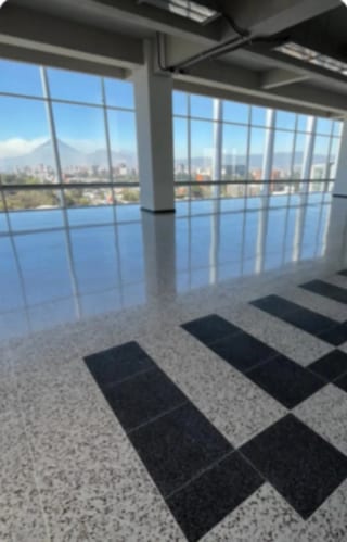Edificio corporativo en alquiler en zona 10 Guatemala — Edificio en Alquiler en Zona 10, Guatemala, Ciudad — miniatura 7 de 14