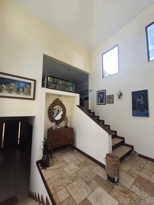 Casa en Venta grande y linda en Paisajes de San Antonio, CAES — Casa en Venta en San Antonio, Carretera a El Salvador, Guatemala, Ciudad — foto 14 de 15