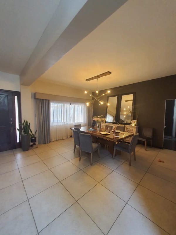 Casa en Venta grande y linda en Paisajes de San Antonio, CAES — Casa en Venta en San Antonio, Carretera a El Salvador, Guatemala, Ciudad — foto 10 de 15
