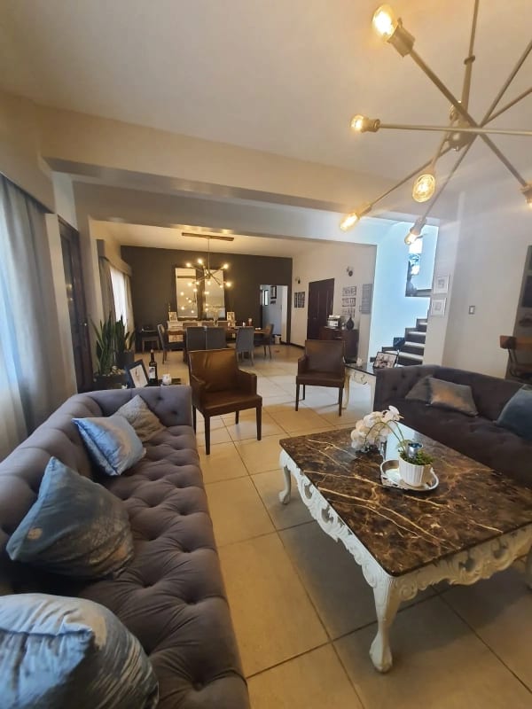 Casa en Venta grande y linda en Paisajes de San Antonio, CAES — Casa en Venta en San Antonio, Carretera a El Salvador, Guatemala, Ciudad — foto 8 de 15