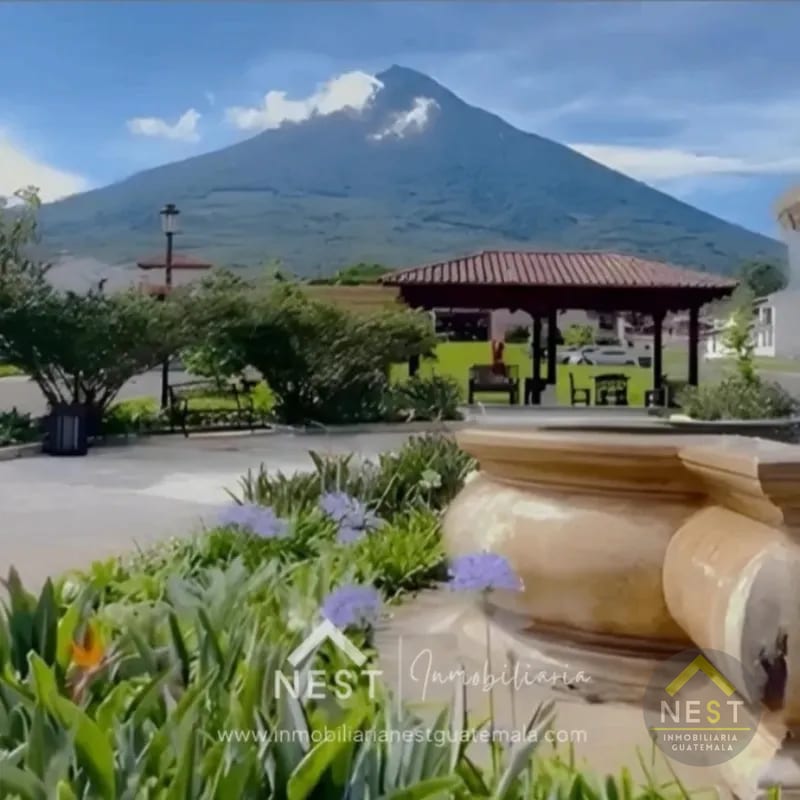 Los Franciscanos | Antigua - Casas modernas con acabados de lujo en PRE VENTA, enganche fraccionado — Casa en Venta en Alotenango, Sacatepéquez — foto 15 de 16