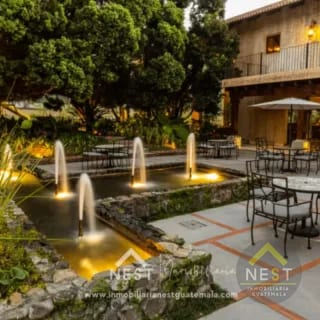 Los Franciscanos | Antigua - Casas modernas con acabados de lujo en PRE VENTA, enganche fraccionado — Casa en Venta en Alotenango, Sacatepéquez — miniatura 11 de 16