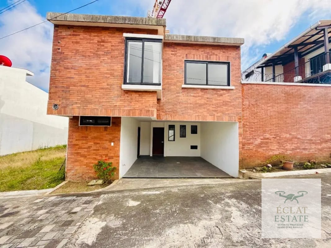 Casa en venta en km 20 a Carretera a San José Pinula — Casa en Venta en San José Pinula, Guatemala, Ciudad — foto 1 de 16