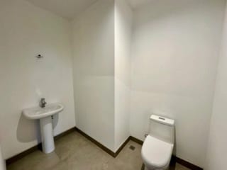 Oficina nueva de 137 mts2 en venta en zona 13 — Oficina en Venta en Elemento Plaza Berlín, Zona 13, Guatemala, Ciudad — miniatura 7 de 11