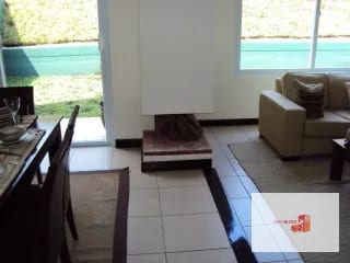 Casa 4 Dormitorios - esquina con jardín - Ensenada de San Isidro — Casa en Venta en Ensenada de San Isidro, Zona 16, Guatemala, Ciudad — miniatura 1 de 6