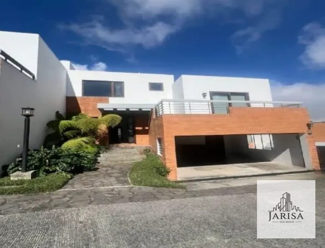 Casa en Venta Muxbal — Casa en Venta en Muxbal, Guatemala, Ciudad — foto 1 de 6