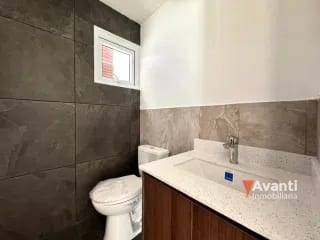 VENTA CASAS SAN CRISTÓBAL, EN CONDOMINIO — Casa en Venta en Zona 8 Mixco, Guatemala, Ciudad — miniatura 7 de 17