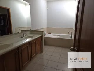 CASA EN VENTA PORTAL DEL BOSQUE KM 23 CAES — Casa en Venta en Carretera a El Salvador, Guatemala, Ciudad — miniatura 2 de 13