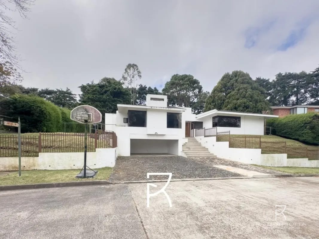 Casa Condado Francisco Javier, Km. 16.5 Carretera a El Salvador — Casa en Venta en Carretera a El Salvador, Guatemala, Ciudad — foto 1 de 7