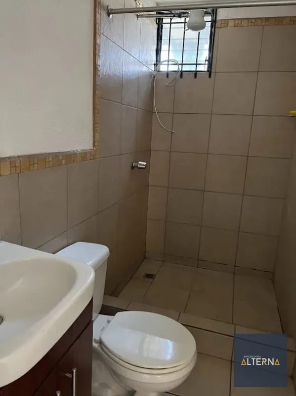 Bonito Apartamento en Renta en Zona 10 — Apartamento en Alquiler en Zona 10, Guatemala, Ciudad — foto 2 de 5