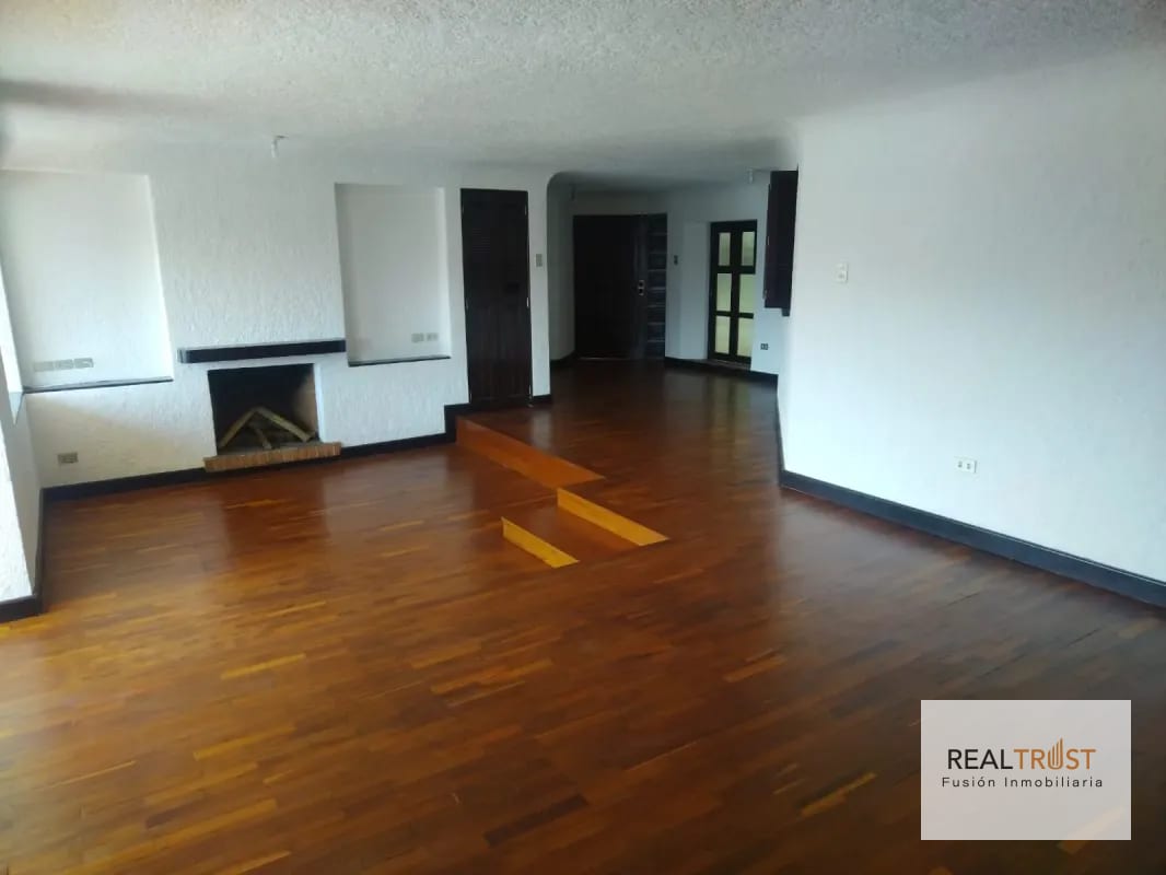 APARTAMENTO SANTA CLARA LAS CAÑAS ZONA 10 — Apartamento en Venta en Zona 10, Guatemala, Ciudad — foto 1 de 11