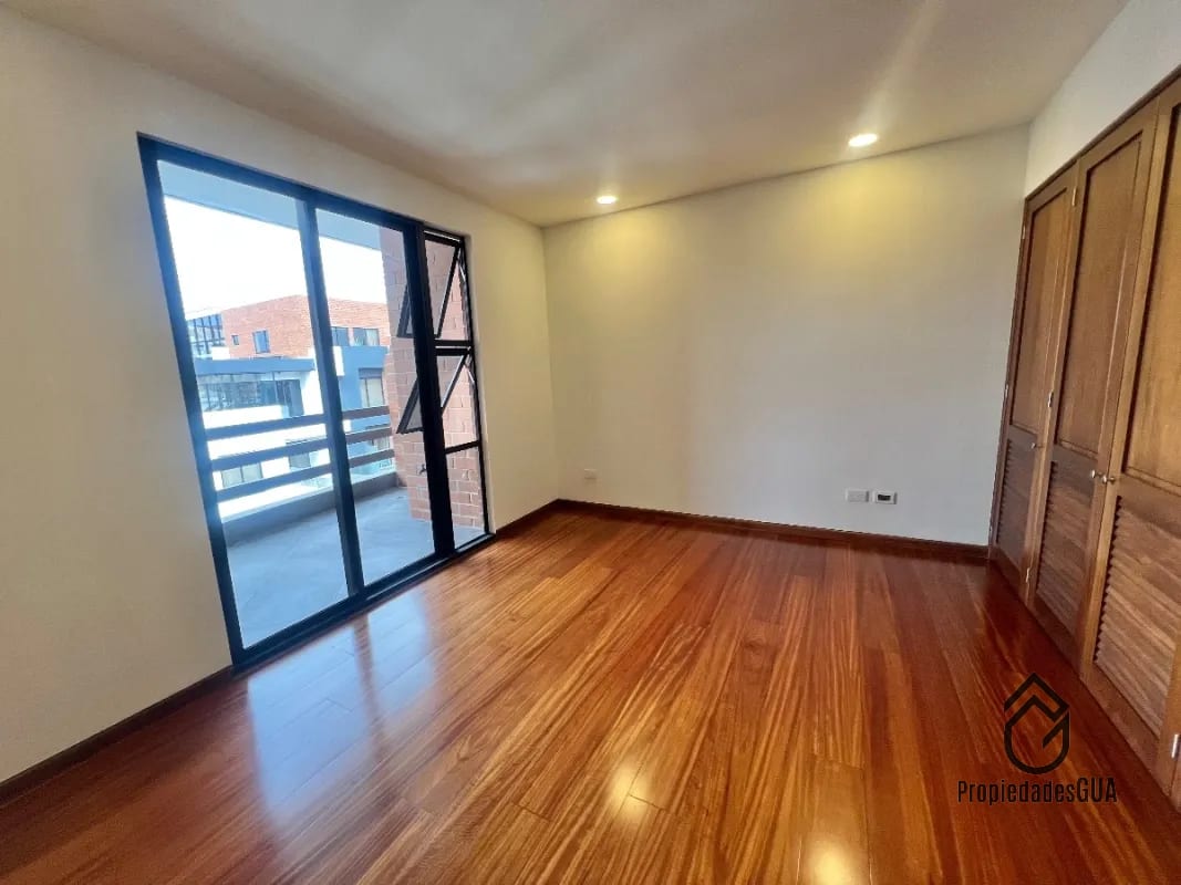 Penthouse espectacular en venta — Apartamento en Venta en Zona 10, Guatemala, Ciudad — foto 12 de 16