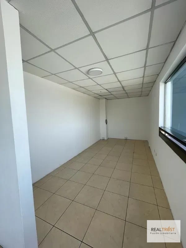 OFICINA EN VENTA TORINO ZONA 10 — Oficina en Venta en Zona 10, Guatemala, Ciudad — foto 8 de 10
