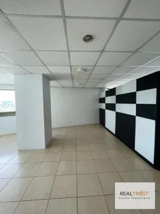 OFICINA EN VENTA TORINO ZONA 10 — Oficina en Venta en Zona 10, Guatemala, Ciudad — miniatura 3 de 10