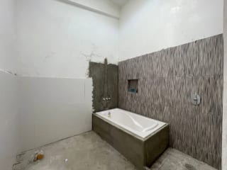 PROPIEDAD EN VENTA PARA DEMOLER O ACONDICIONAR PARA AIRBNB ZONA 15, CERCA COLEGIO VALLE VERDE EXCELENTE UBICACIÓN, G3, IDEAL PARA ACONDICIONAR USO DE OFICINAS, AIRBNB $500,000 — Edificio en Venta en Zona 15, Guatemala, Ciudad — miniatura 4 de 5