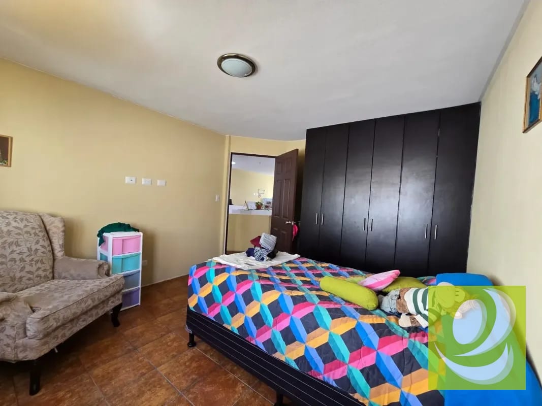 EN VENTA CASA EN JARDINES DE ARRAZOLA CERCA DE LA U — Casa en Venta en San José Pinula, Guatemala, Ciudad — foto 7 de 9
