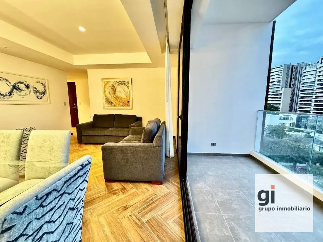 Apartamento en venta amueblado 3 dormitorios y cuarto de servicios, zona 10 — Apartamento en Venta en Zona 10, Guatemala, Ciudad — foto 12 de 14