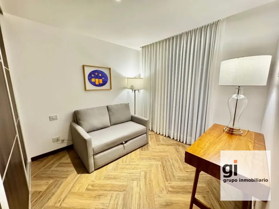 Apartamento en venta amueblado 3 dormitorios y cuarto de servicios, zona 10 — Apartamento en Venta en Zona 10, Guatemala, Ciudad — foto 7 de 14