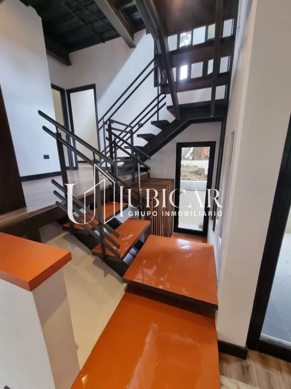 Vendo Linda y Moderna Casa en San Antonio Carretera a El Salvador — Casa en Venta en San Antonio, Carretera a El Salvador, Guatemala, Ciudad — foto 12 de 15