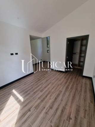 Vendo Linda y Moderna Casa en San Antonio Carretera a El Salvador — Casa en Venta en San Antonio, Carretera a El Salvador, Guatemala, Ciudad — miniatura 4 de 15