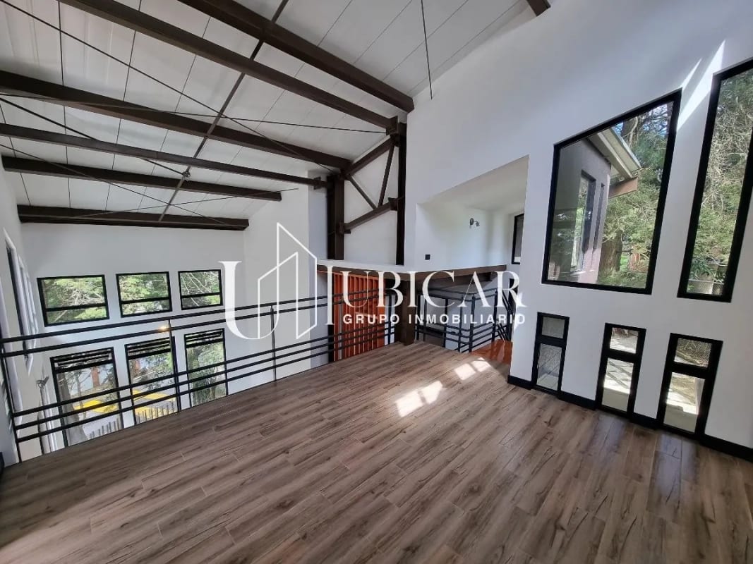 Vendo Linda y Moderna Casa en San Antonio Carretera a El Salvador — Casa en Venta en San Antonio, Carretera a El Salvador, Guatemala, Ciudad — foto 2 de 15