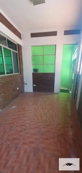En Renta Bonita Casa Zona 12 sobre Calzada Aguilar Batres con muy buena ubicación — Casa en Alquiler en Zona 12, Guatemala, Ciudad — miniatura 9 de 17