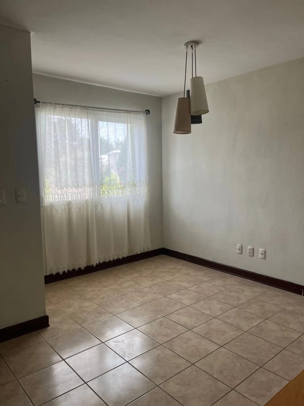 Casa 3 dormitorios en venta La Fontana II CAES — Casa en Venta en La Fontana II, Carretera a El Salvador, Guatemala, Ciudad — foto 6 de 12
