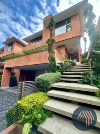 VENTA DE HERMOSA CASA - RES. CONCEPCIÓN, KM 15 CES — Casa en Venta en Condominio Dalias-Residencias Concepción., Carretera a El Salvador, Guatemala, Ciudad — miniatura 2 de 12