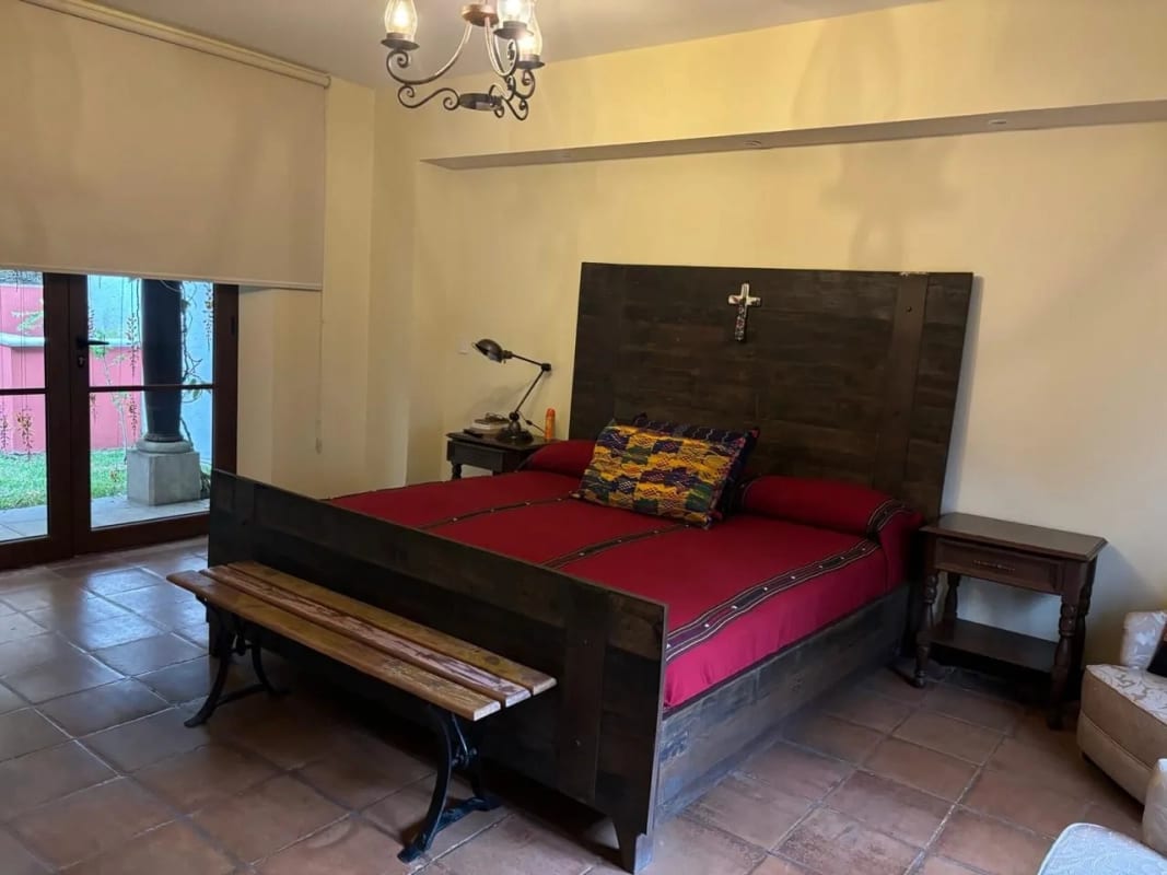 ALQUILER CASA AMUEBLADA A POCOS PASOS DEL CASCO DE ANTIGUA — Casa en Alquiler en Antigua, Sacatepéquez — foto 13 de 15