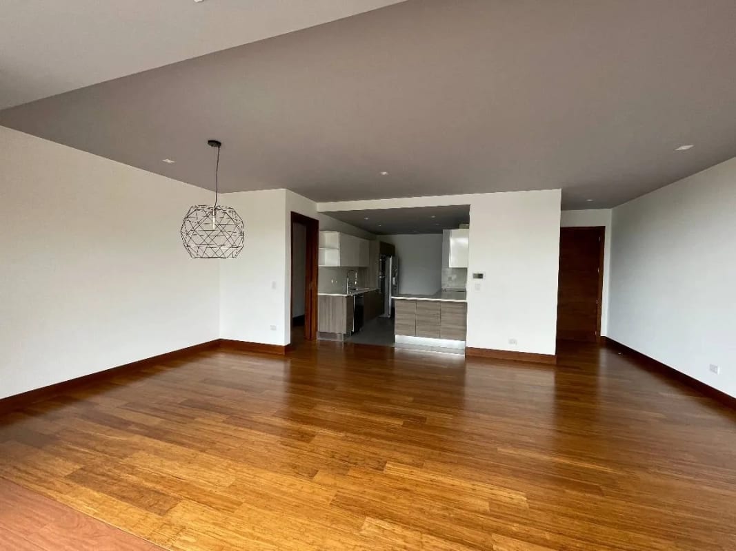 Apartamento Renta Zona 15 VH2, Edificio Boutique, de 3 Dormitorios y Dormitorio de Servicio — Apartamento en Alquiler en Zona 15, Guatemala, Ciudad — foto 7 de 12