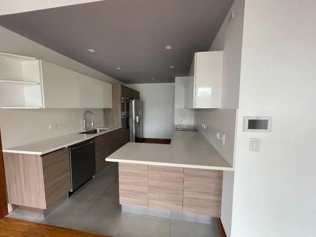Apartamento Renta Zona 15 VH2, Edificio Boutique, de 3 Dormitorios y Dormitorio de Servicio — Apartamento en Alquiler en Zona 15, Guatemala, Ciudad — foto 6 de 12