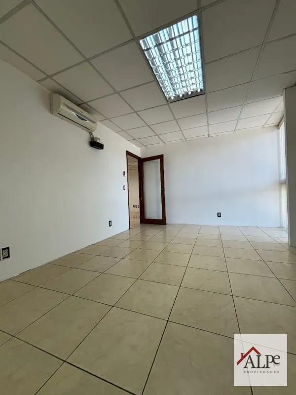 Oficina en Venta GANGA — Oficina en Venta en Torino, Zona 10, Guatemala, Ciudad — foto 2 de 7