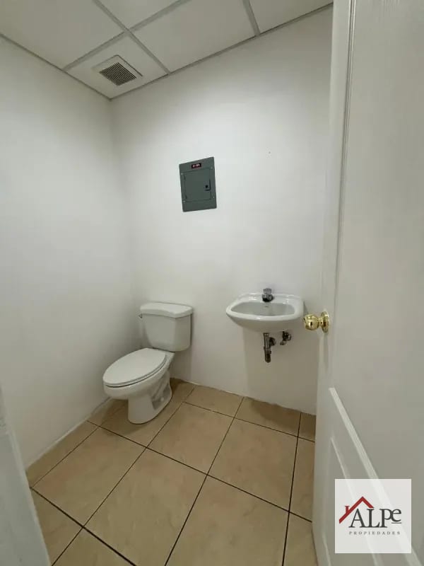 Oficina en Venta GANGA — Oficina en Venta en Torino, Zona 10, Guatemala, Ciudad — foto 6 de 7