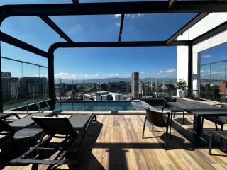 BONADIEZ, Z10. Apartamento amueblado y equipado en renta — Apartamento en Alquiler en Bonadiez, Zona 10, Guatemala, Ciudad — miniatura 13 de 13