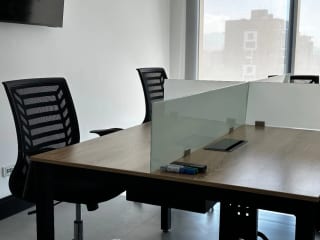 BONADIEZ, Z10. Apartamento amueblado y equipado en renta — Apartamento en Alquiler en Bonadiez, Zona 10, Guatemala, Ciudad — miniatura 2 de 13