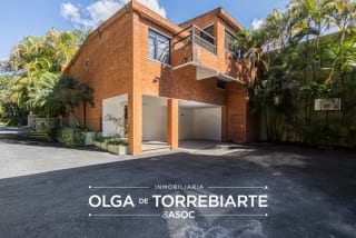 Casa en Condominio Concepción Las Lomas, Zona 16 — Casa en Alquiler en Zona 16, Guatemala, Ciudad — miniatura 1 de 15