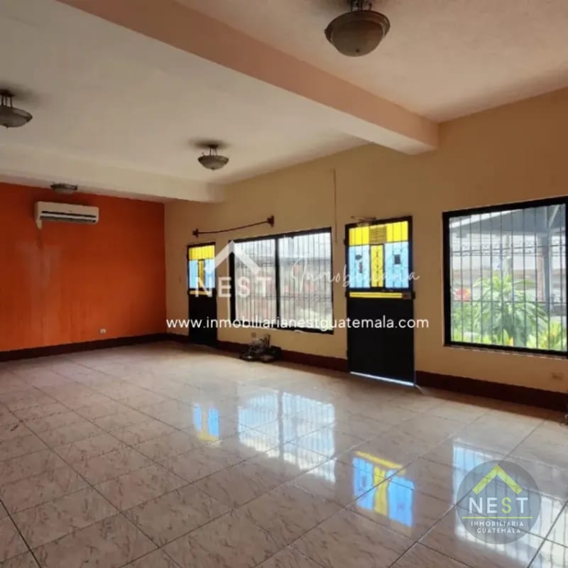 Propiedad comercial grande en renta en Escuintla | centro de Escuintla — Local en Alquiler en Escuintla, Escuintla — foto 10 de 16