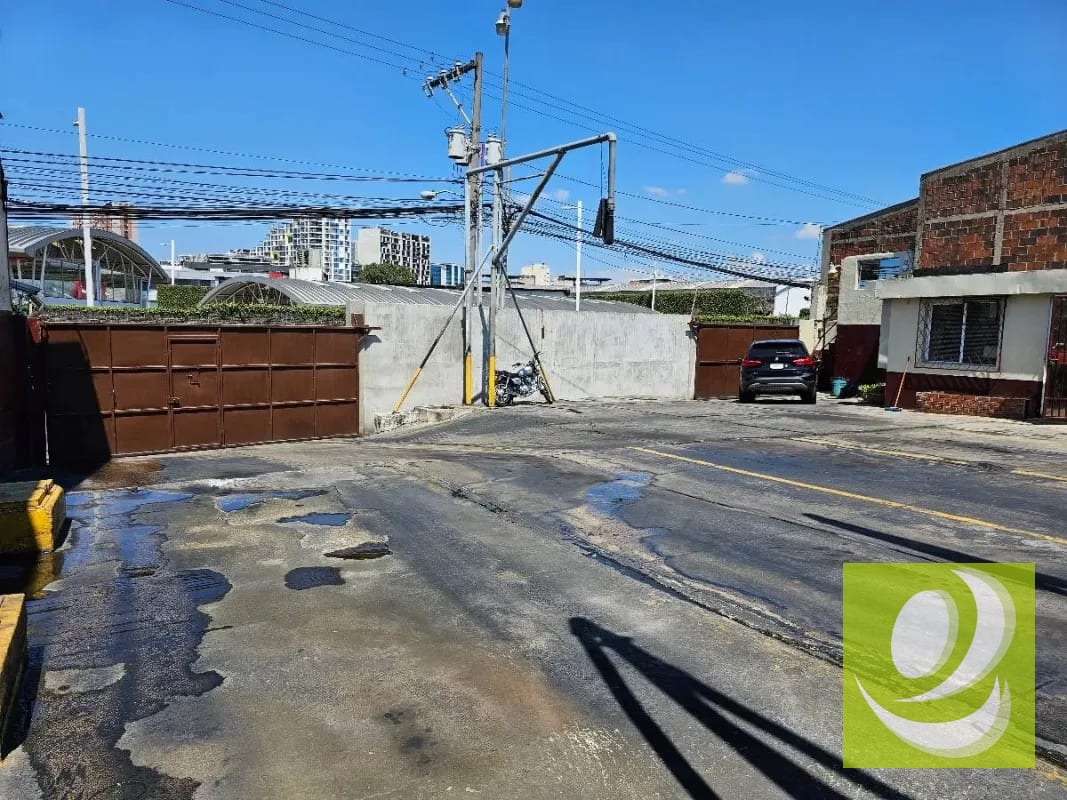 Rento terreno con oficinas en excelente ubicación de zona 5 Ciudad — Terreno en Alquiler en Zona 5, Guatemala, Ciudad — foto 4 de 6