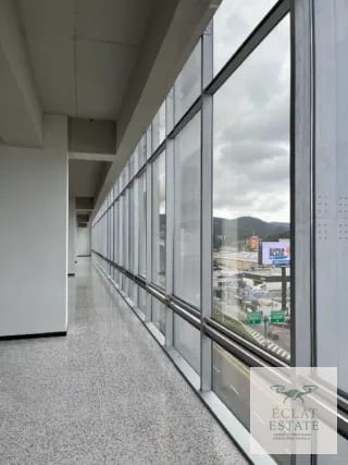 Zona 10 | Edificio Corporativo con Helipuerto | Presencia Ejecutiva — Apartamento en Alquiler en Zona 10, Guatemala, Ciudad — miniatura 12 de 12