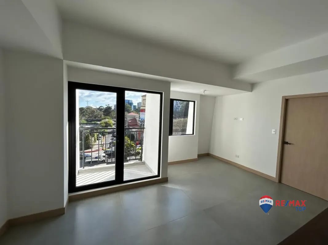 ZONA 10. APARTAMENTO 2 EN 1 CON ACCESO INDEPENDIENTE IDEAL PARA AIRBNB — Apartamento en Venta en Bonadiez, Zona 10, Guatemala, Ciudad — foto 7 de 8