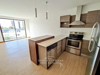 Dentro de garita en vista hermosa 1 — Apartamento en Venta en Zona 15, Guatemala, Ciudad — miniatura 10 de 16