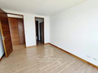 Dentro de garita en vista hermosa 1 — Apartamento en Venta en Zona 15, Guatemala, Ciudad — miniatura 8 de 16
