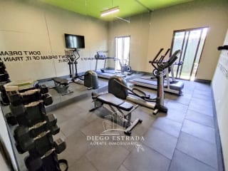 Dentro de garita en vista hermosa 1 — Apartamento en Venta en Zona 15, Guatemala, Ciudad — miniatura 7 de 16