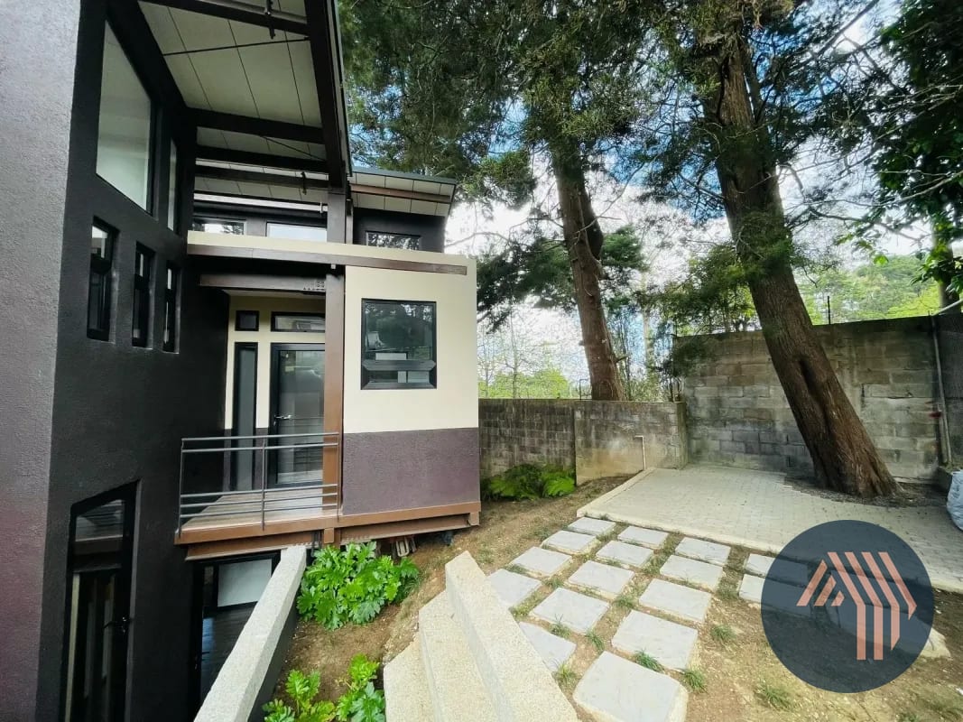 VENTA DE MODERNA CASA - SAN ANTONIO, KM 16 CARR. SALVADOR — Casa en Venta en San Antonio, Carretera a El Salvador, Guatemala, Ciudad — foto 9 de 16