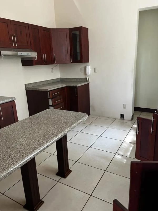 CASA EN VENTA ARRAZOLA PANORAMA, CARRETERA A EL SALVADOR — Casa en Venta en Carretera a El Salvador, Guatemala, Ciudad — foto 2 de 17