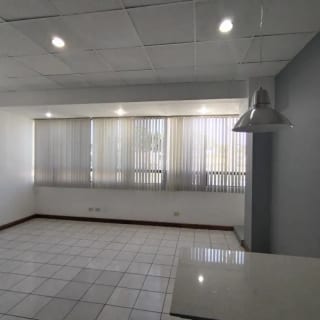 RENTA de Apartamento Estudio en la Zona 5, Col. Vivibien. Ciudad. GUA — Apartamento en Alquiler en Colonia Vivibien, Zona 5, Guatemala, Ciudad — miniatura 1 de 10