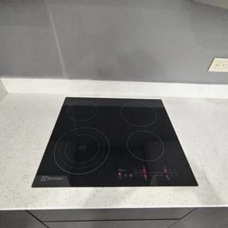 RENTA de Apartamento Estudio en la Zona 5, Col. Vivibien. Ciudad. GUA — Apartamento en Alquiler en Colonia Vivibien, Zona 5, Guatemala, Ciudad — miniatura 2 de 10