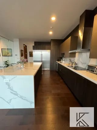 Lujoso y elegante apartamento en Edificio Echo zona 14 — Edificio en Alquiler en Echo, Zona 14, Guatemala, Ciudad — miniatura 4 de 16
